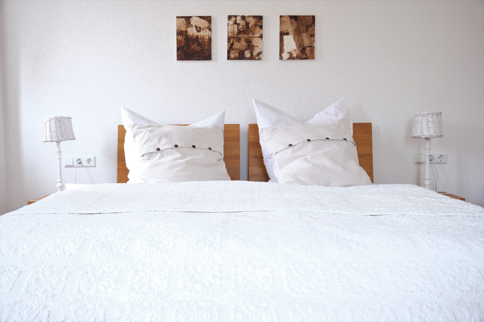 Doppelbett in der Goldenen Sonne